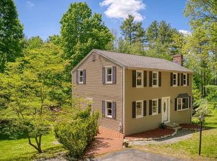 12 Keyes Rd, Westford, MA 01886