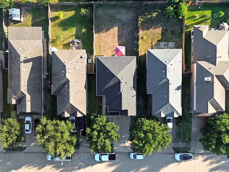 20811 Indigo River Ln — Photo 34