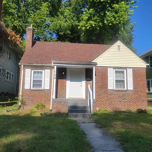 128 S Emerson Ave Photo 1