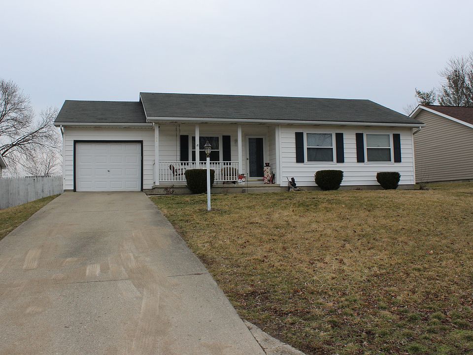 1st image of 148 Copperfield Dr