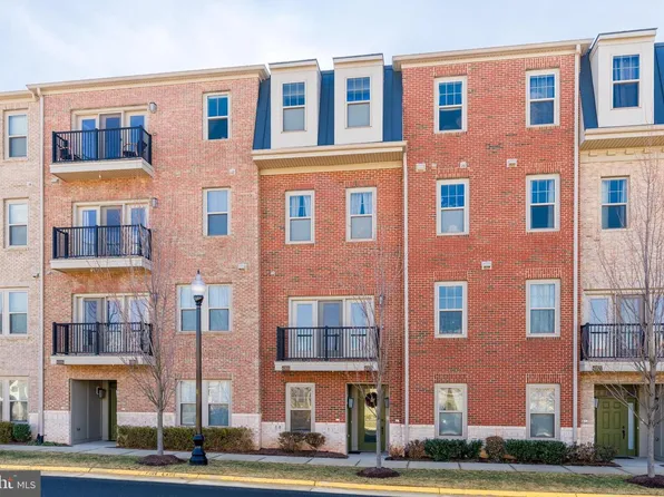 42881 Littlehales Ter, Ashburn, VA 20148