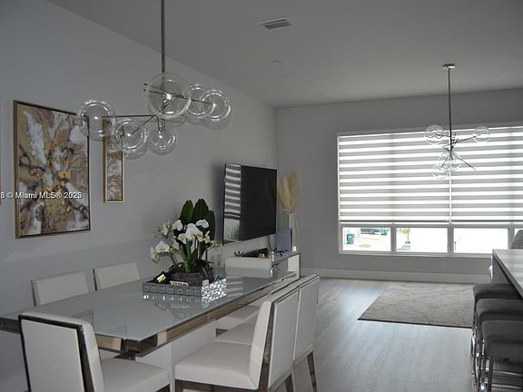 5th image of 10347 NW 64th Ln #10347