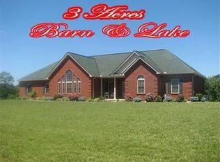 807 Bracht Piner Rd, Crittenden, KY 41030