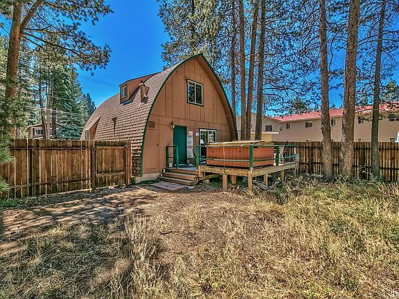 2nd image of 3769 Paradise Ave