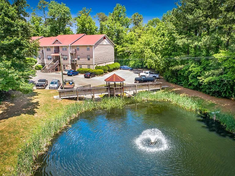 Park Canyon Apartments — Photo 4