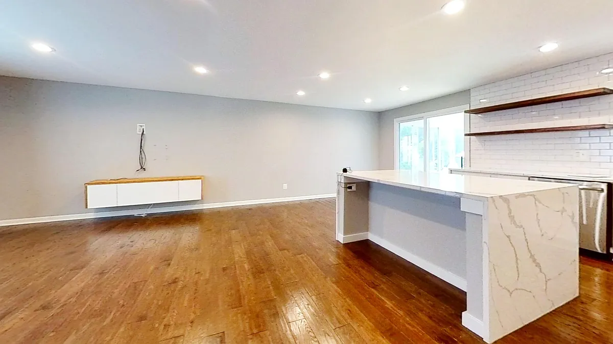 Building Photo - 8458 Ararat Ct