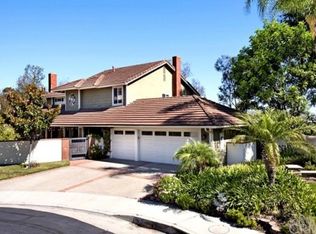 1042 Chantilly Cir, Santa Ana, CA 92705