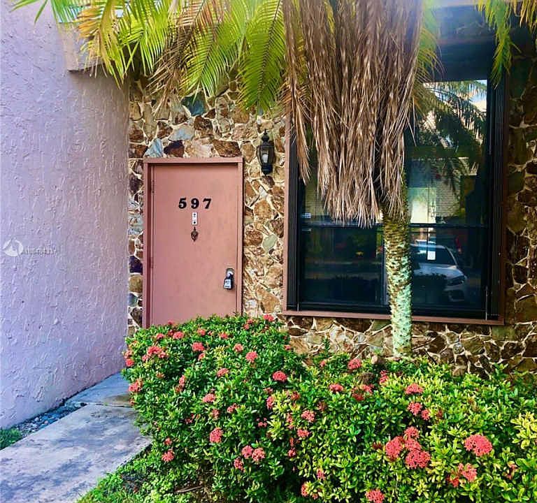 1st image of 597 N University Dr #29