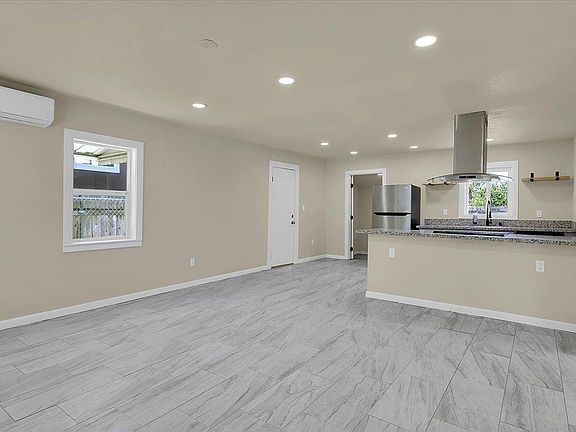 2nd image of 5018 Western Ave