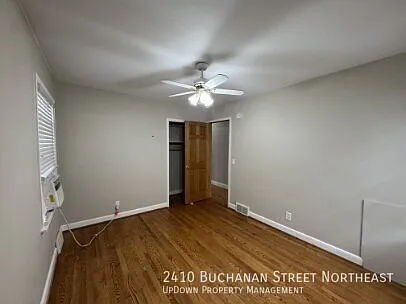 2410 Buchanan St NE — Photo 12