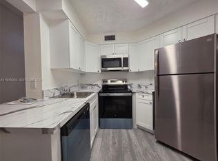 210 Lake Pointe Dr APT 304, Fort Lauderdale, FL 33309