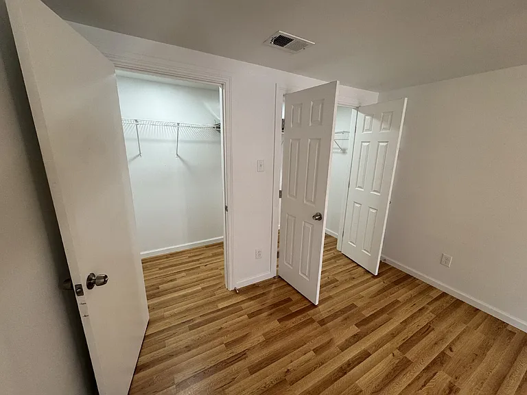 2318 Fenwick Dr — Photo 29