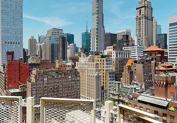 5th image of 30 Park Ave Penthouse B