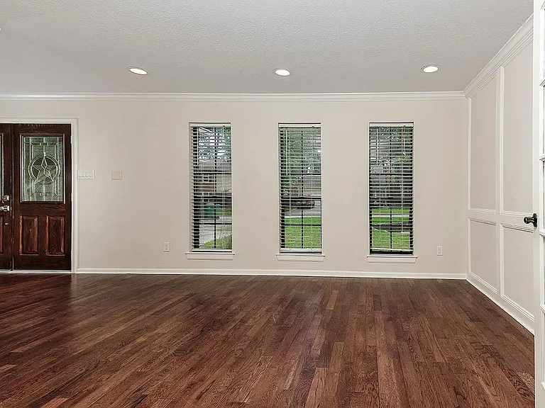 27 Berryfrost Ln — Photo 5