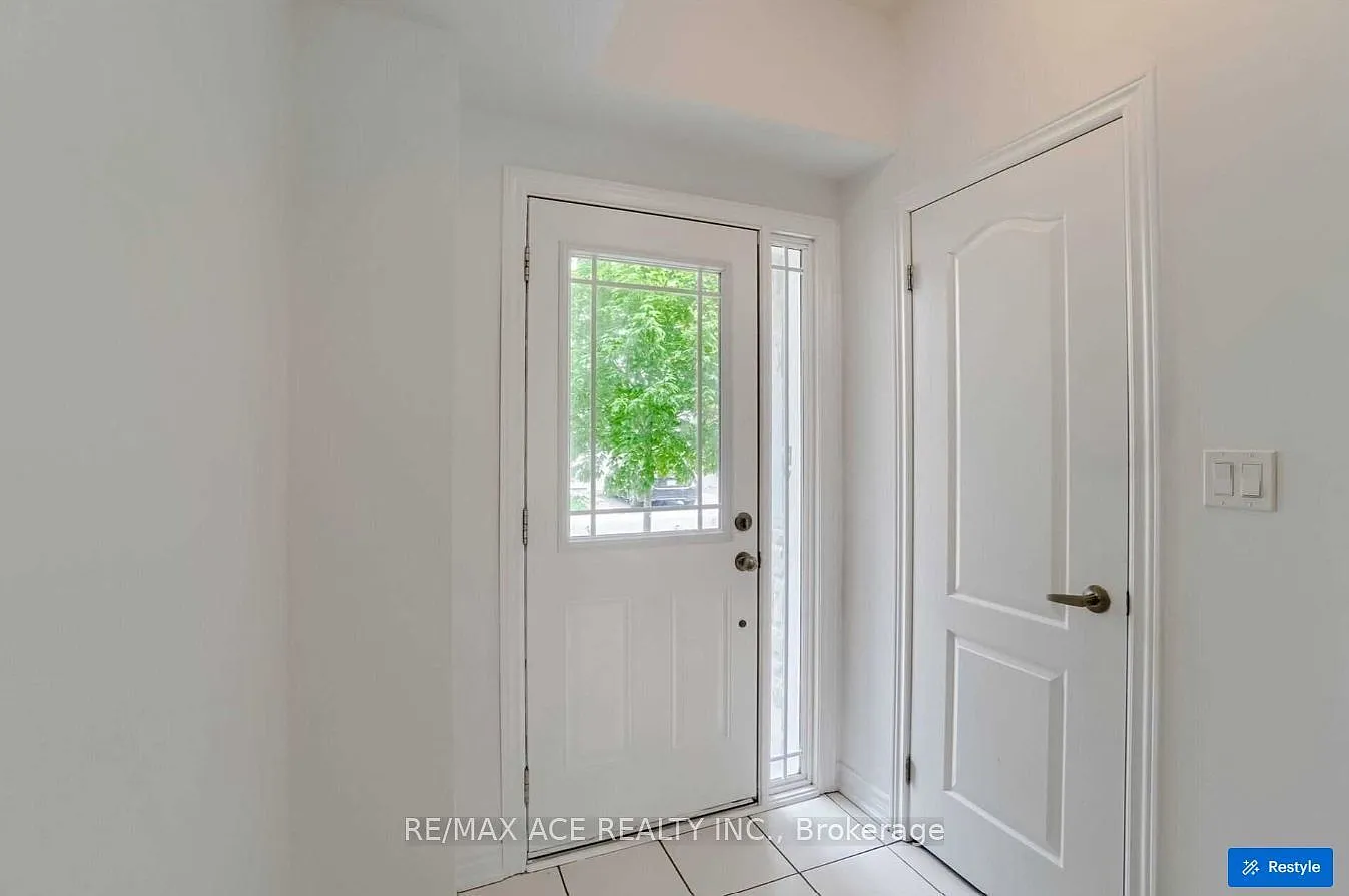 4 bed, $3,500 — Photo 3