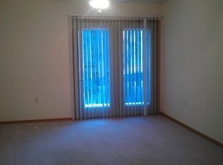 4318 S Timbercreek Ave APT 40, Battlefield, MO 65619