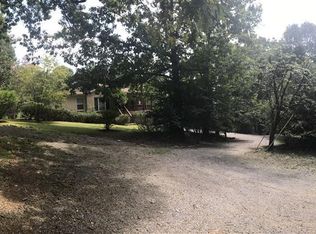 1152 Pee Dee Branch Rd, Cottontown, TN 37048