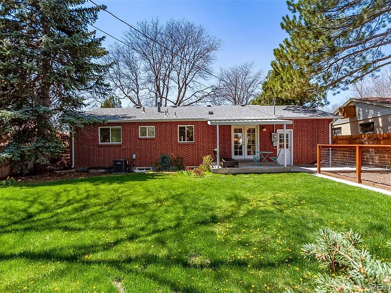3066 S Wolff St — Photo 25