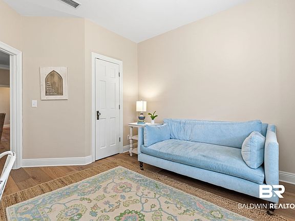 4th image of 25130 Austin Rd