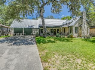 8419 Dragon St, San Antonio, TX 78254