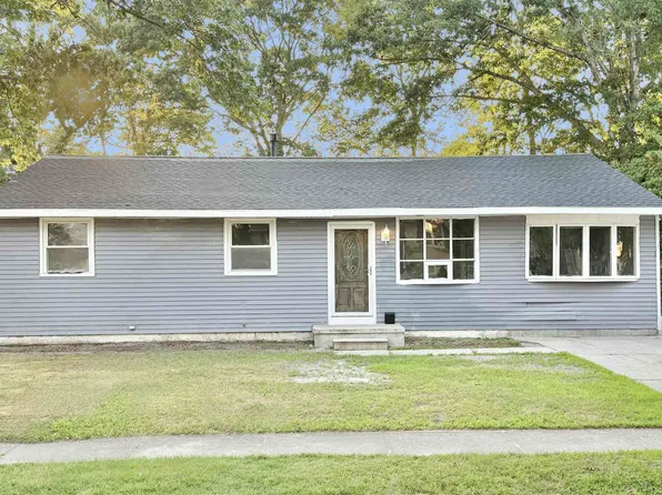 10 Franklin Dr, Somers Point, NJ 08244