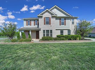 610 Blaise Ct, Matthews, NC 28104
