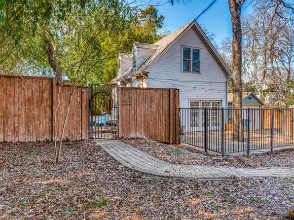 1423 Seevers Ave, Dallas, TX 75216