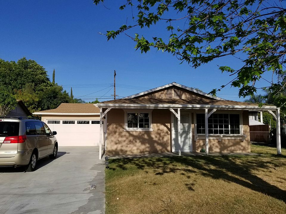 1st image of 11207 Greenwood Way