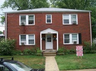 307 Shirley St APT 28, Falls Church, VA 22046