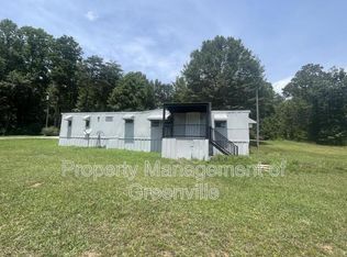 155 Oakvale Rd, Greenville, SC 29611