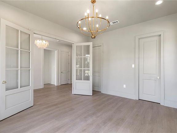 4th image of 9713 Paula Dr