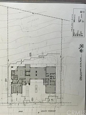 2nd image of 2210 Kinneloa Canyon Rd