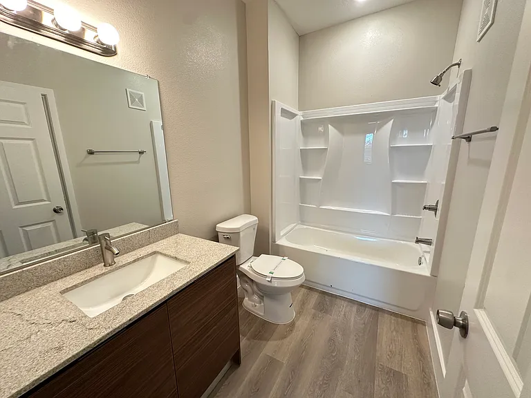 4424 S Texas Ave #1-103 — Photo 25
