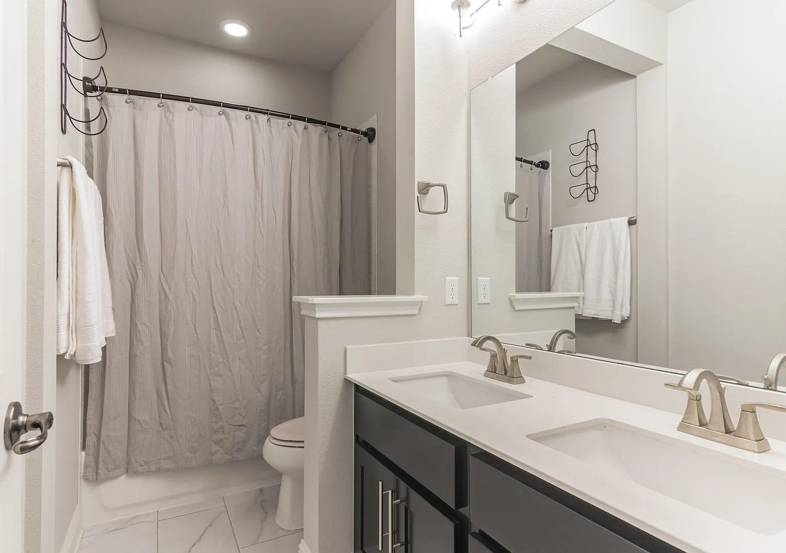 7100 Trissino Dr, Austin, Texas 78739 — Photo 1