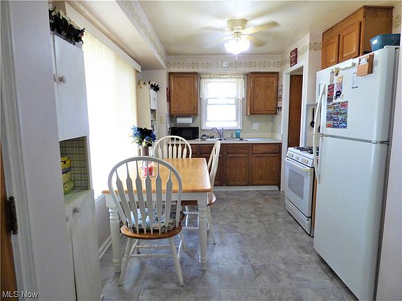 5th image of 13113 Oak Park Blvd