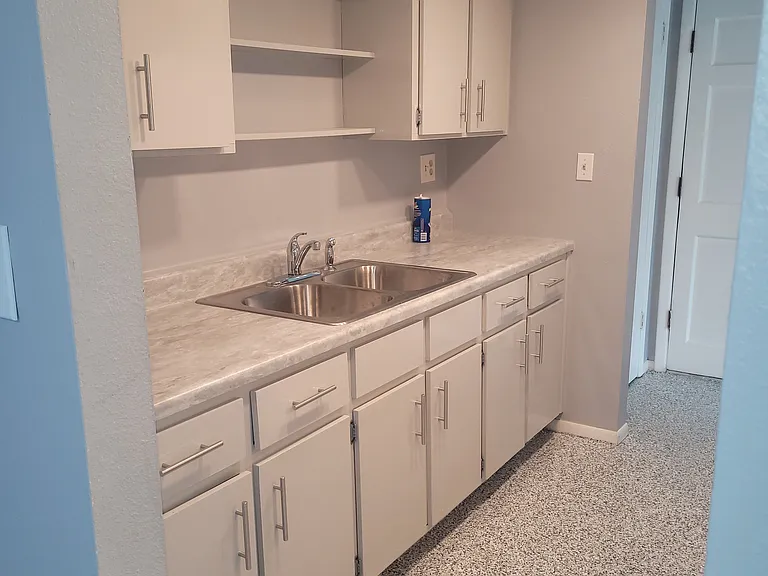 5845 Fairfield Ave S #8 — Photo 2