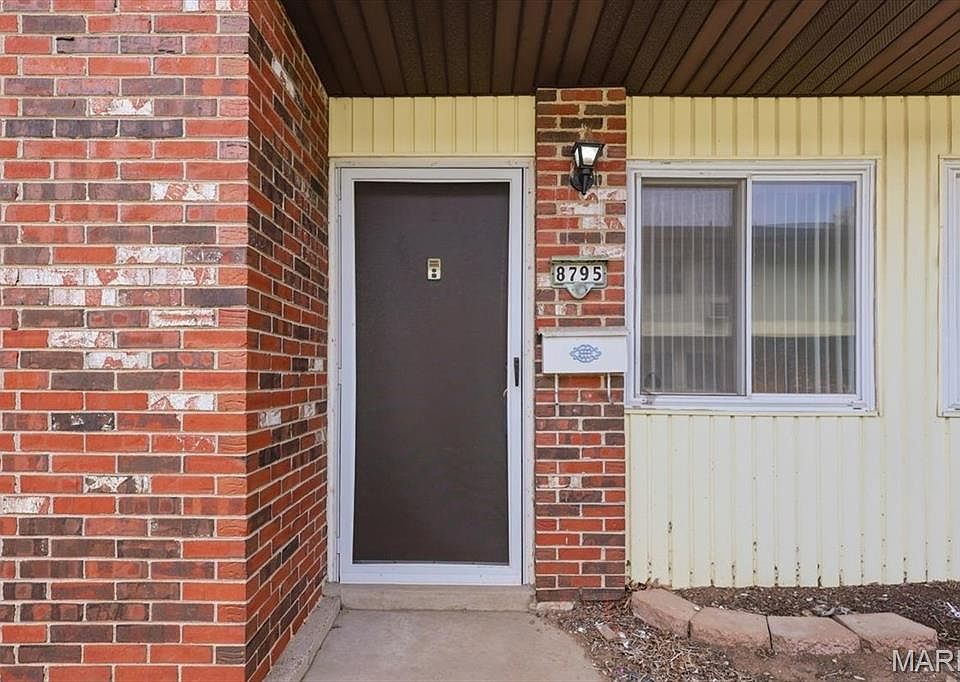 1st image of 8795 Sieloff Dr
