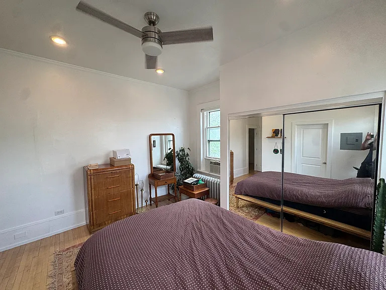 445 E 9th Ave #4 — Photo 4