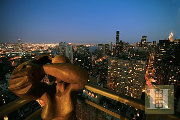 Sold by Halstead Real Estate | media 10