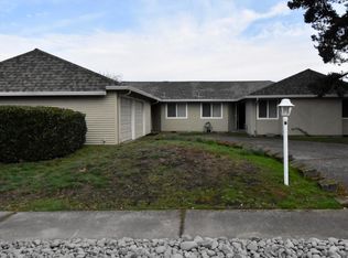 14325 SW Daphne St, Beaverton, OR 97008