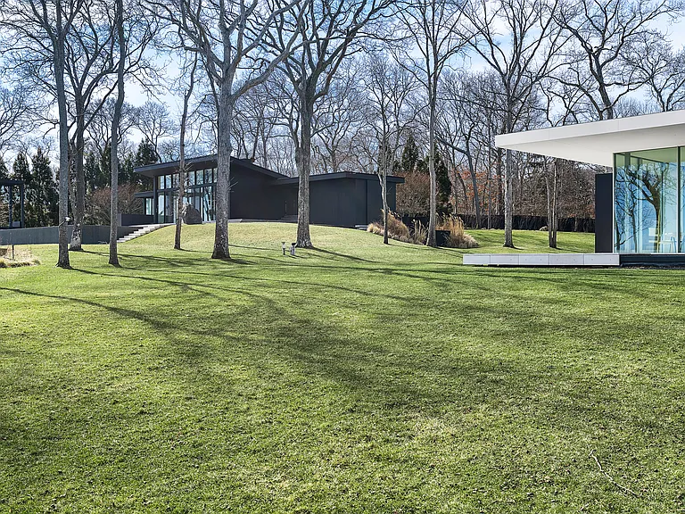 22 Hedges Banks Dr — Photo 20