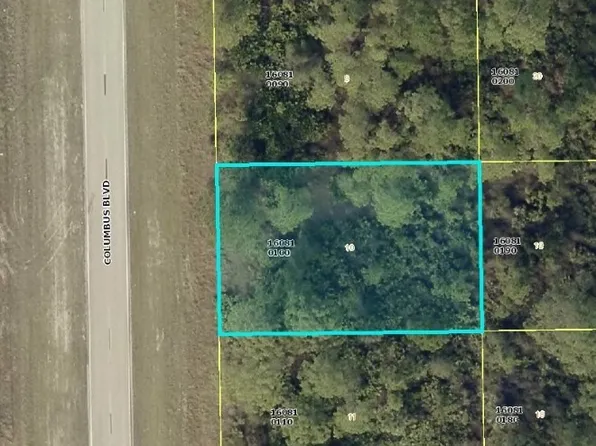 649 Columbus Blvd S, Lehigh Acres, FL 33974