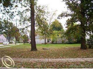 0 Maxine St, Saint Clair Shores, MI 48080