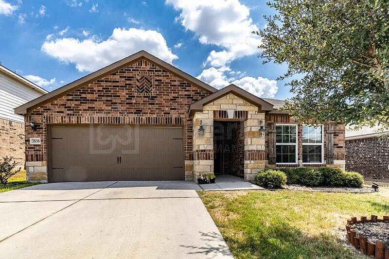 1st image of 7838 Cactus Plum Dr