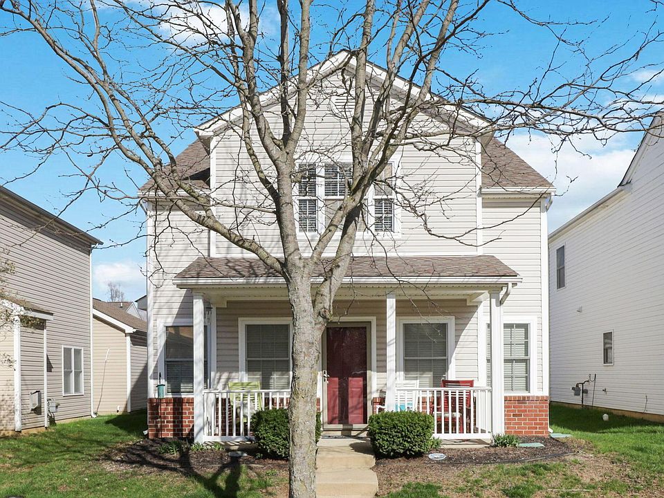 1st image of 831 Summerville Dr