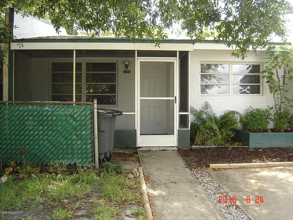 1st image of 202 E Towne Pl #0