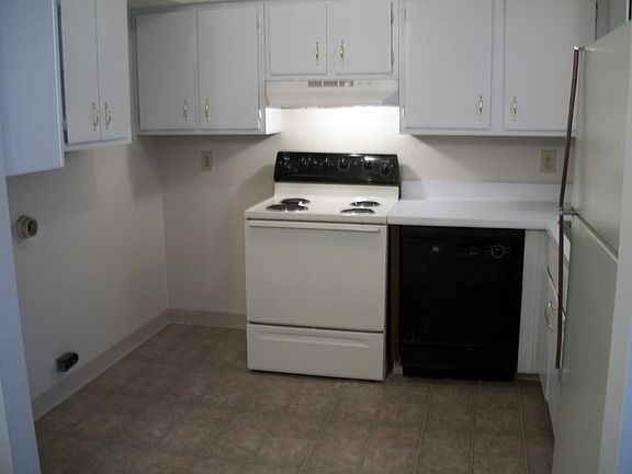 4th image of 2182 Parkville Ct APT E2