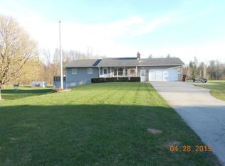 2439 Lakewood Rd, Whitehall, MI 49461