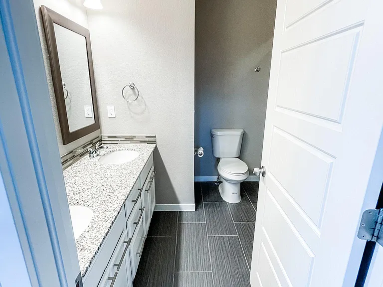 4456 Elegant St — Photo 17