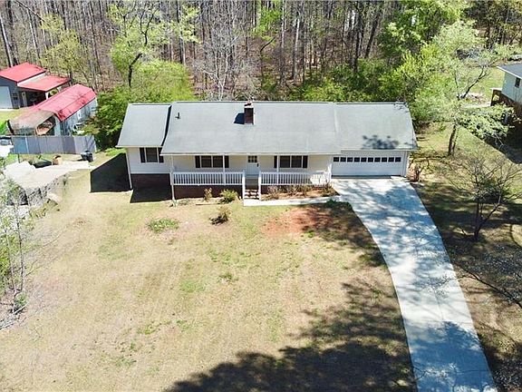 3rd image of 150 Patterson Rd